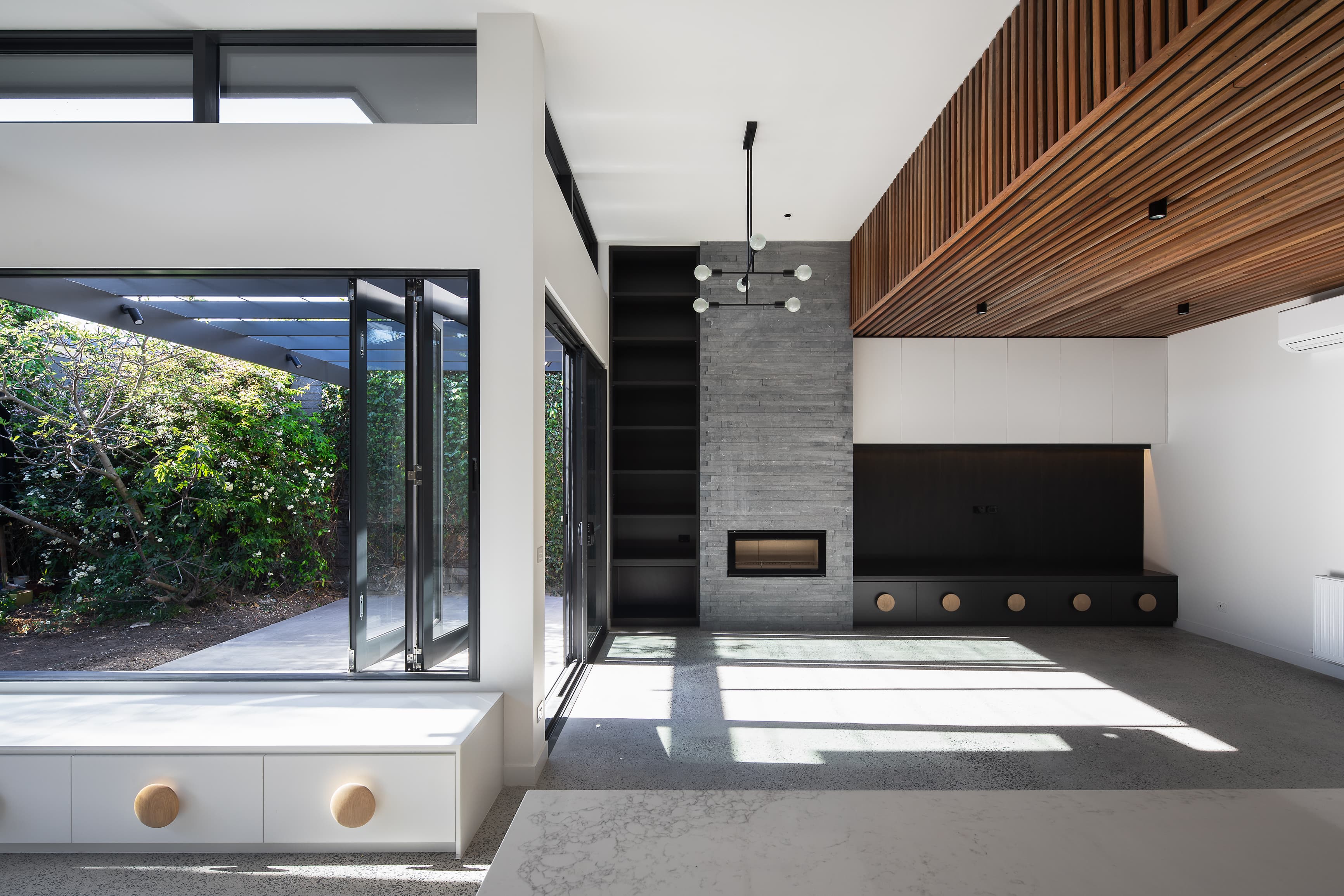 Our Architecture and Interior Design Projects - image Quadrant-Design-architects-31-Gray-St-Cliffton-Hill-8 on https://www.quadrantdesign.com.au